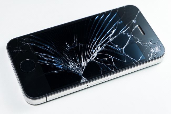 iphone-cracked